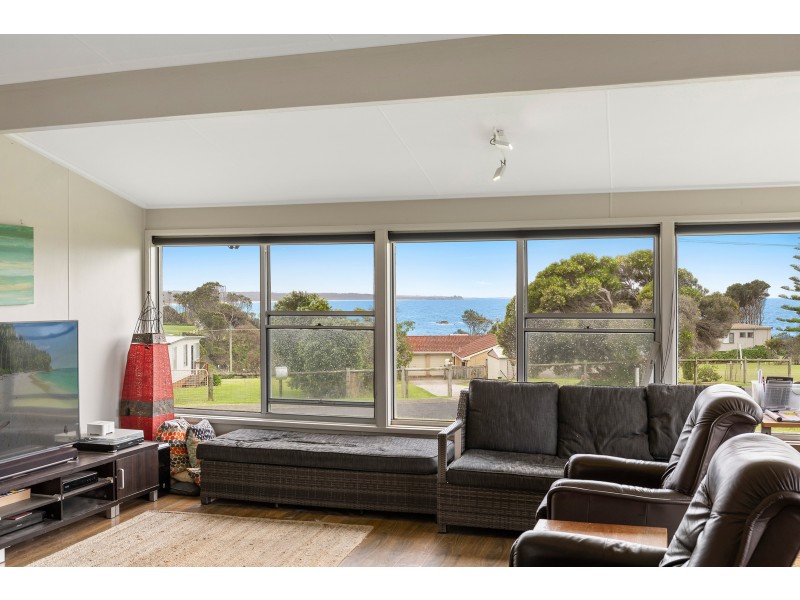 1-3 Jocelyn Street, Dalmeny NSW 2546