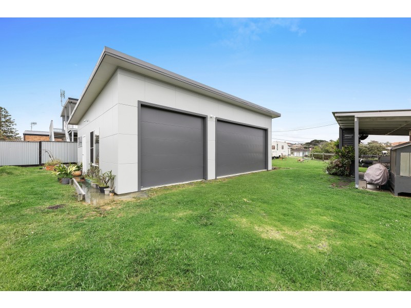 1-3 Jocelyn Street, Dalmeny NSW 2546