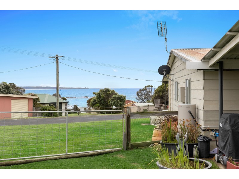 1-3 Jocelyn Street, Dalmeny NSW 2546