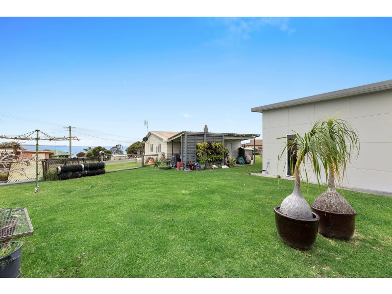 1-3 Jocelyn Street, Dalmeny NSW 2546