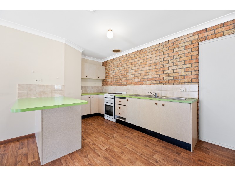 53 Tatiara Street, Dalmeny NSW 2546