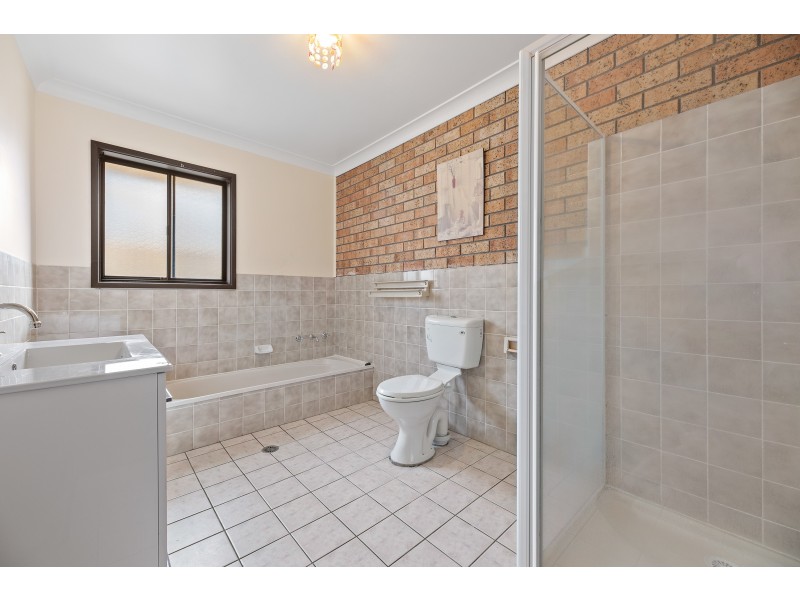 53 Tatiara Street, Dalmeny NSW 2546