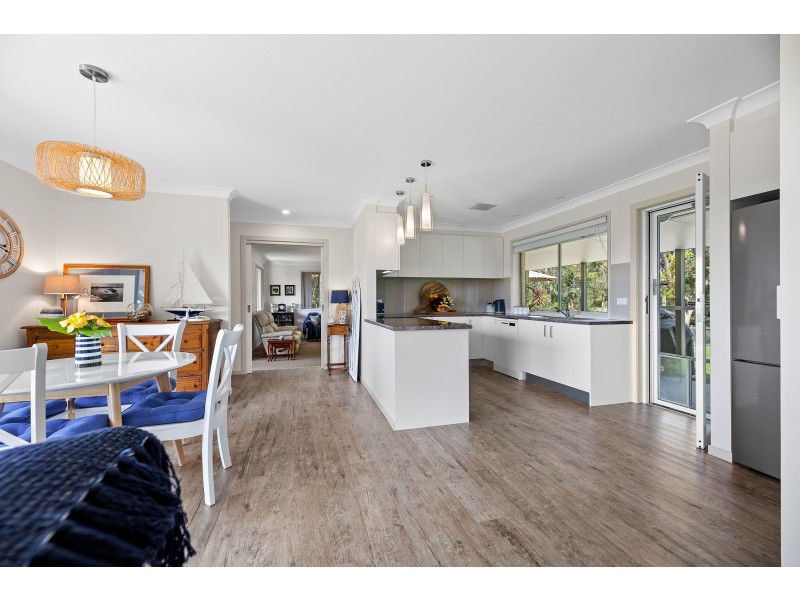 195 Bodalla Park Road, Bodalla NSW 2545