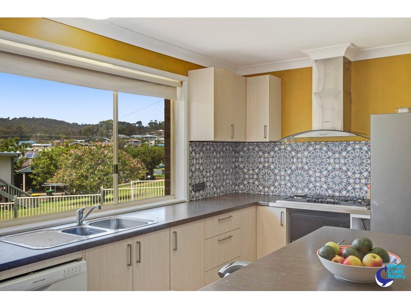 41 Attunga Street, Dalmeny NSW 2546