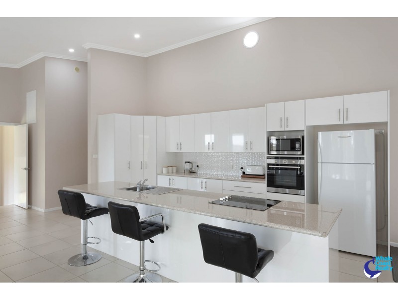 10 Corunna Road, Narooma NSW 2546