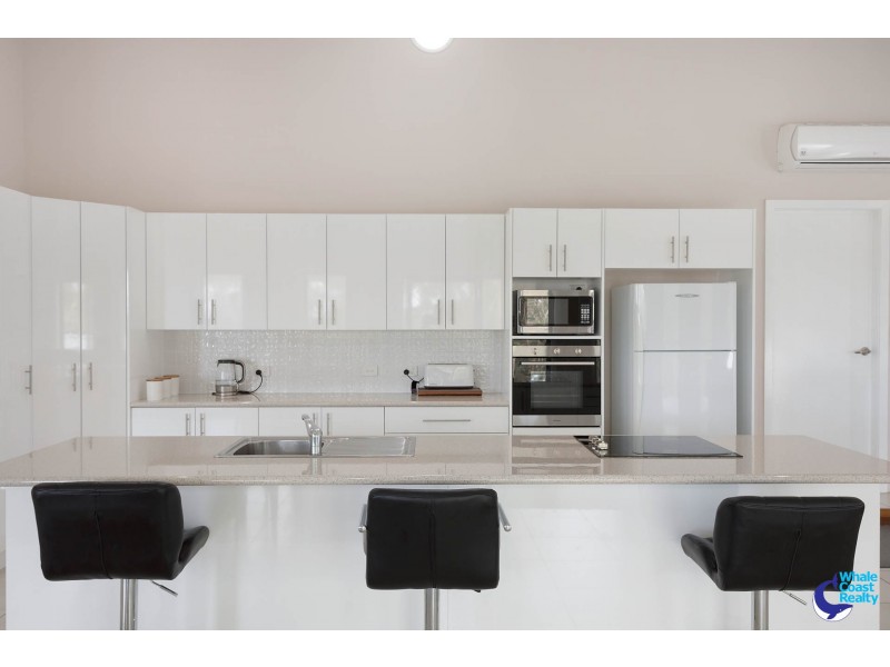 10 Corunna Road, Narooma NSW 2546