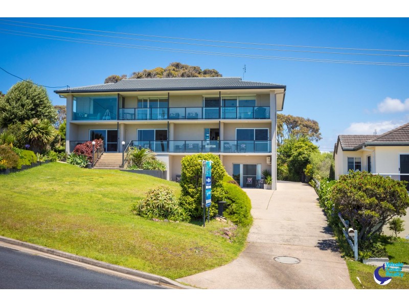 8 Bluewater Drive, Narooma NSW 2546