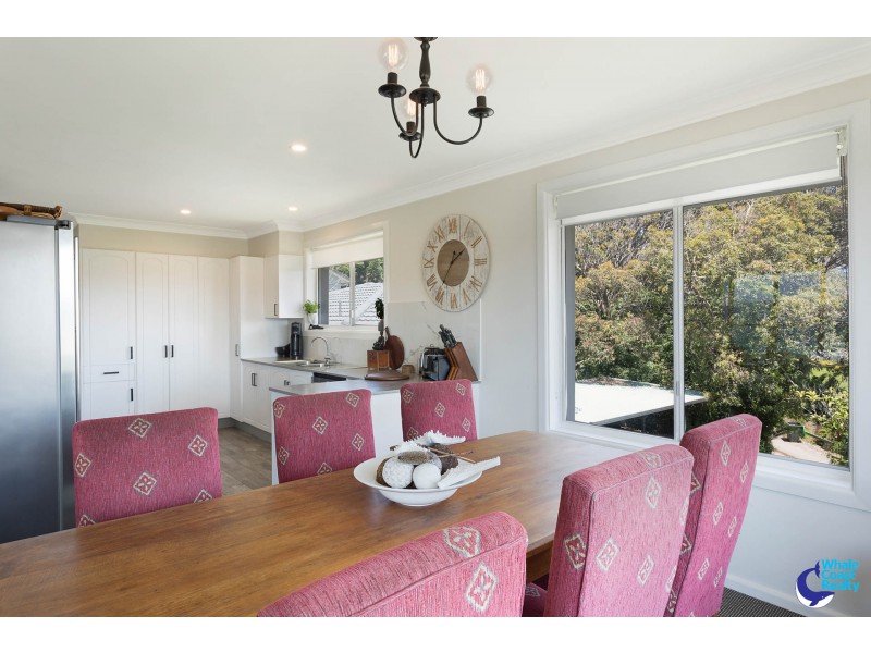 8 Bluewater Drive, Narooma NSW 2546