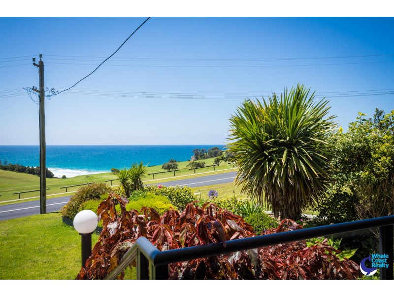 8 Bluewater Drive, Narooma NSW 2546
