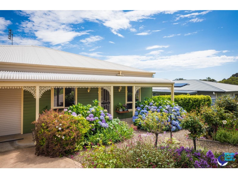 3 John Place, North Narooma NSW 2546