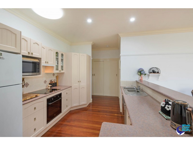 3 John Place, North Narooma NSW 2546