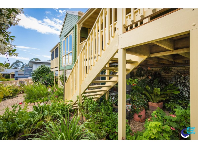 3 John Place, North Narooma NSW 2546