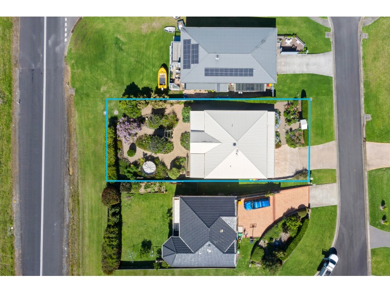 3 John Place, North Narooma NSW 2546
