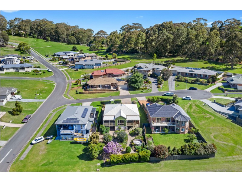 3 John Place, North Narooma NSW 2546