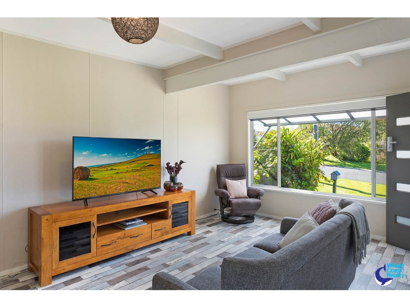 9 Baldwin Avenue, Kianga NSW 2546