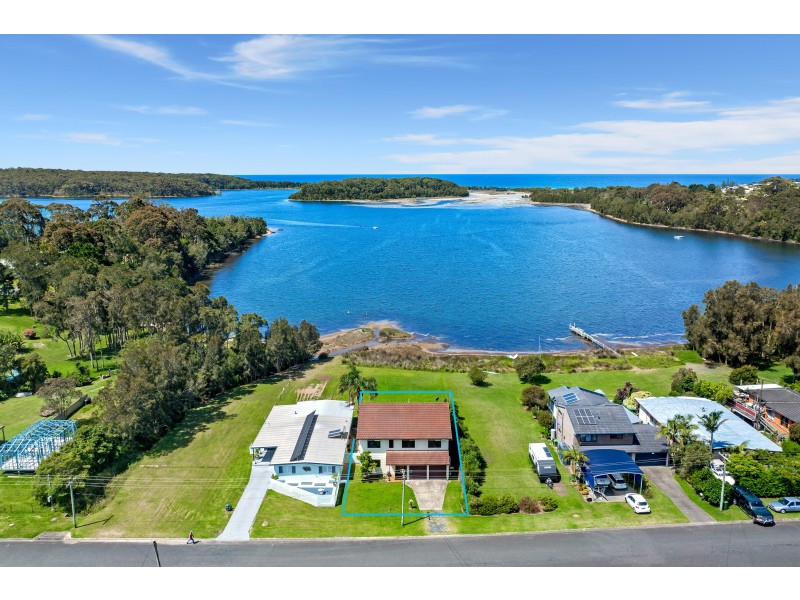 35 Myuna Street, Dalmeny NSW 2546