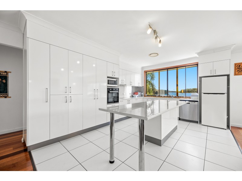 35 Myuna Street, Dalmeny NSW 2546