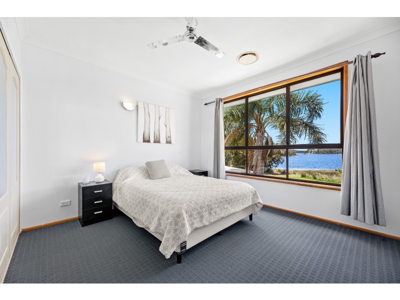 35 Myuna Street, Dalmeny NSW 2546