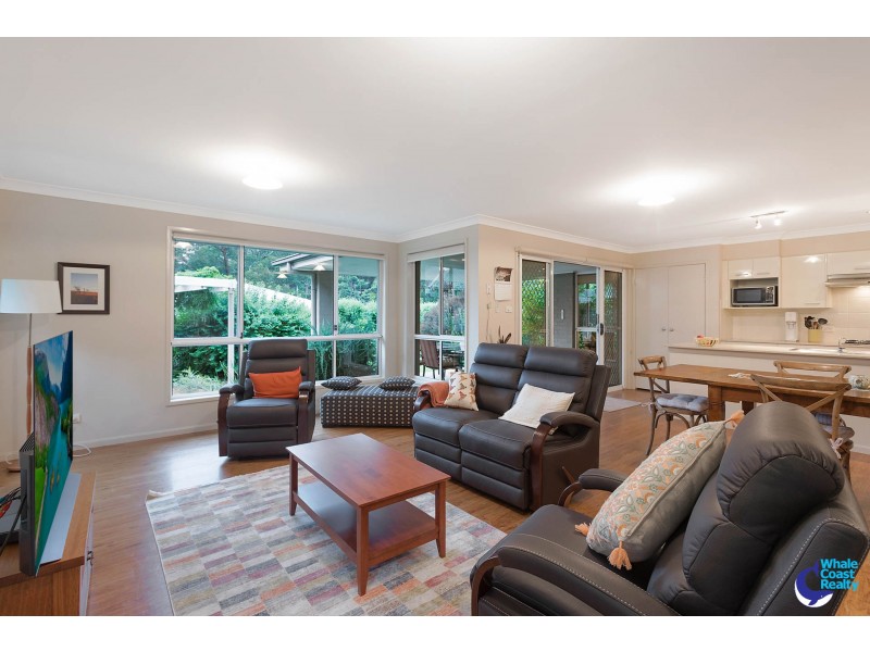 15 Lamont Young Drive, Mystery Bay NSW 2546