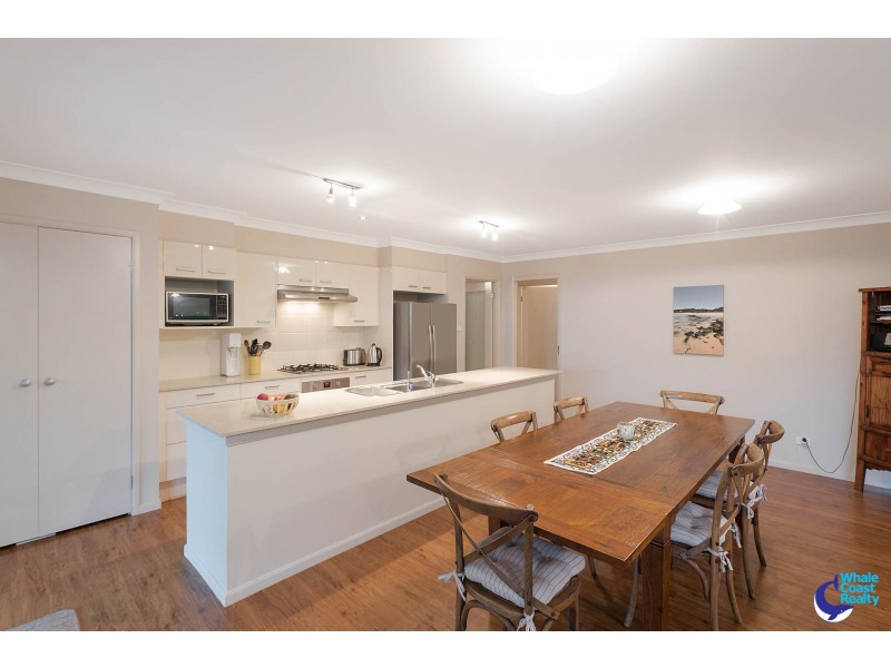 15 Lamont Young Drive, Mystery Bay NSW 2546