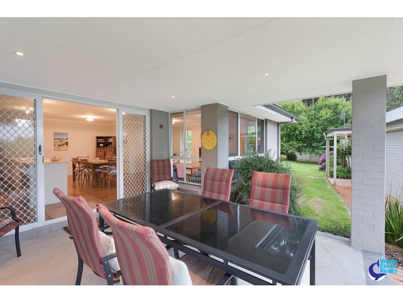 15 Lamont Young Drive, Mystery Bay NSW 2546