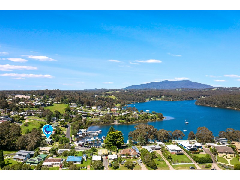 35 Riverside Drive, Narooma NSW 2546