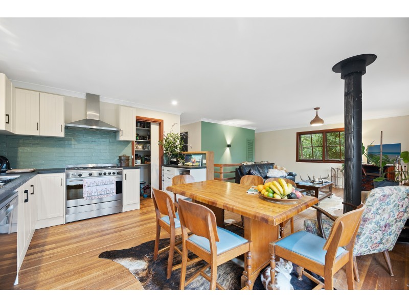 10 Whiffens Lane, Central Tilba NSW 2546