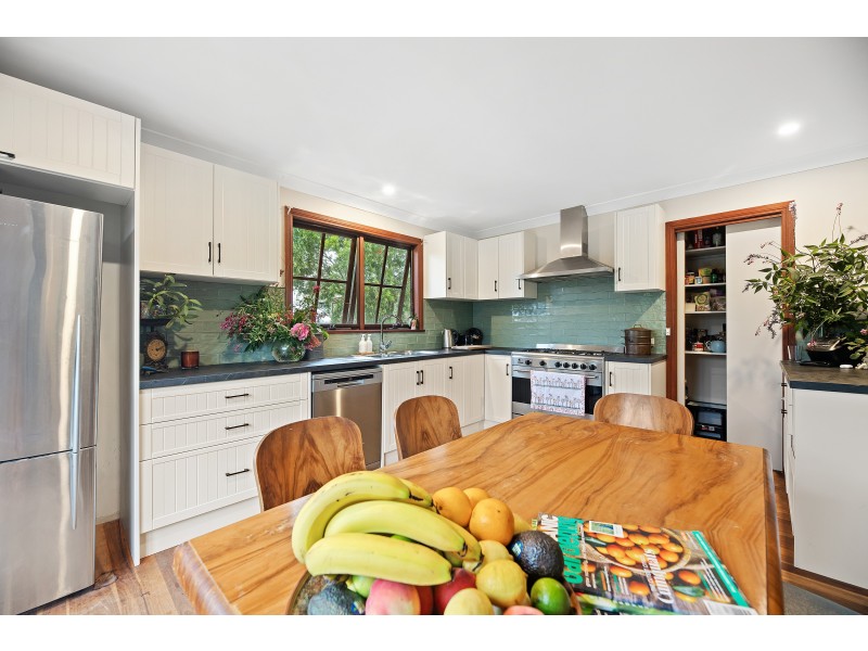 10 Whiffens Lane, Central Tilba NSW 2546