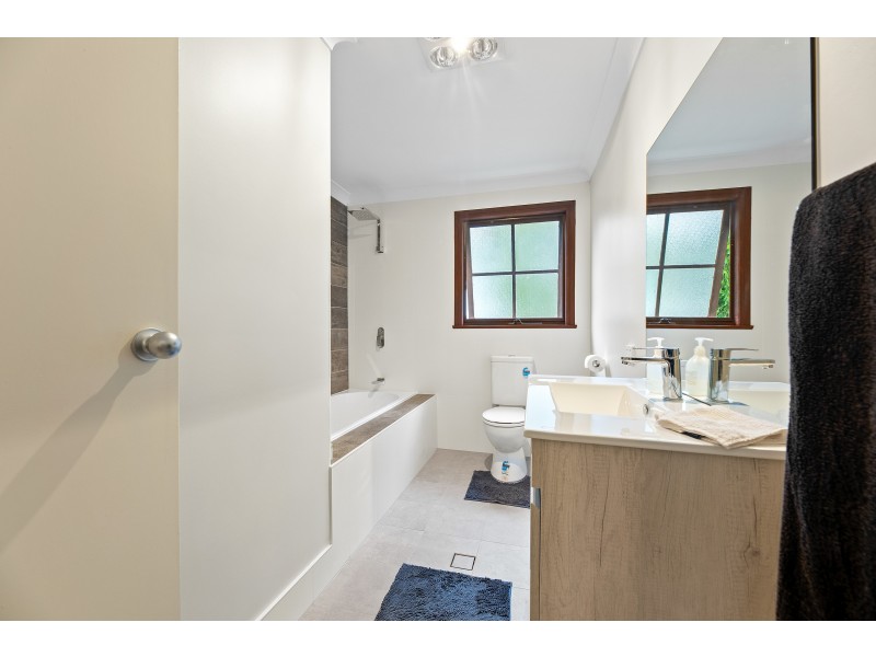 10 Whiffens Lane, Central Tilba NSW 2546