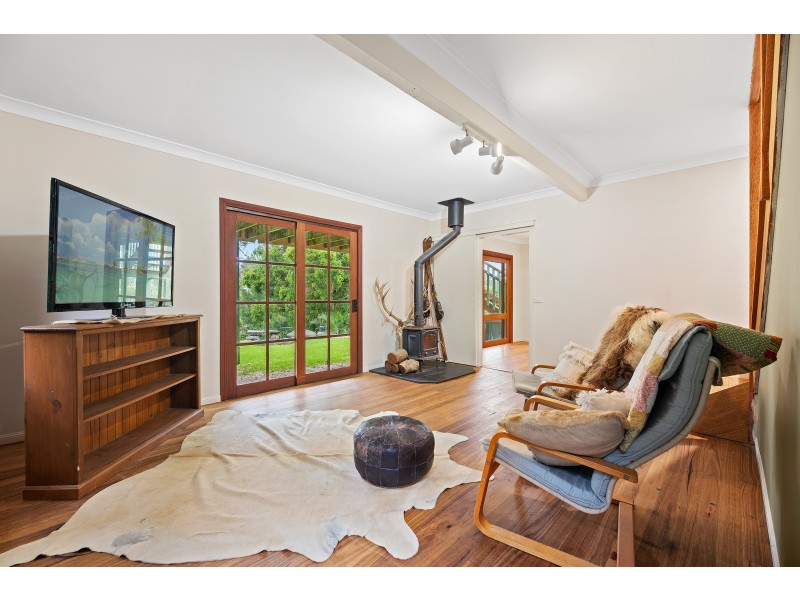 10 Whiffens Lane, Central Tilba NSW 2546