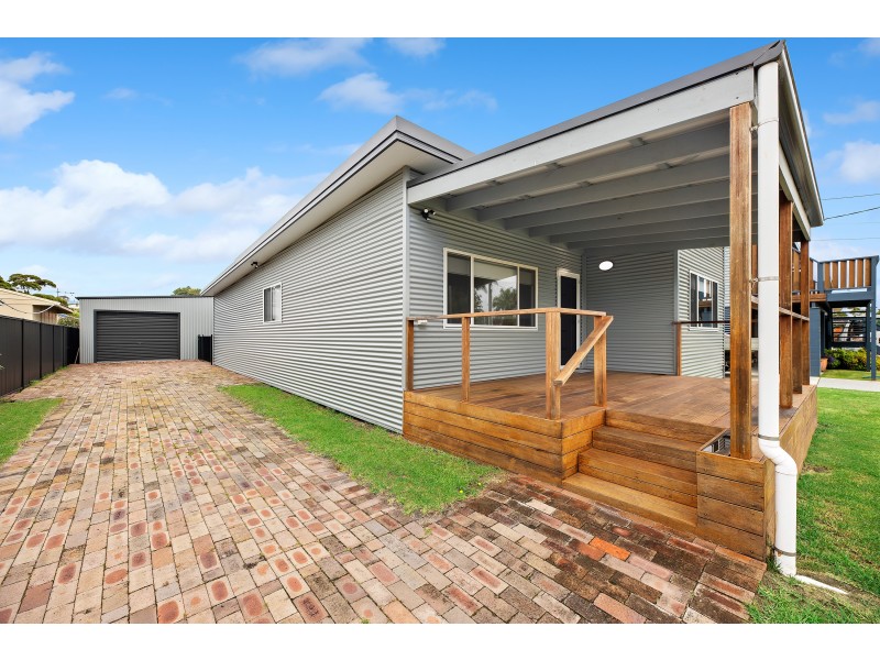 11 Hyland Avenue, Narooma NSW 2546