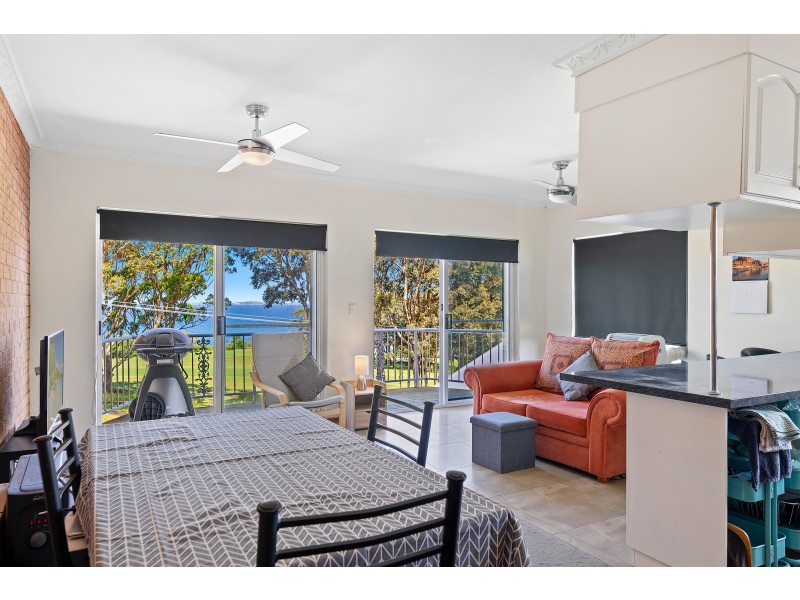 8/12 Ballingalla Street, Narooma NSW 2546