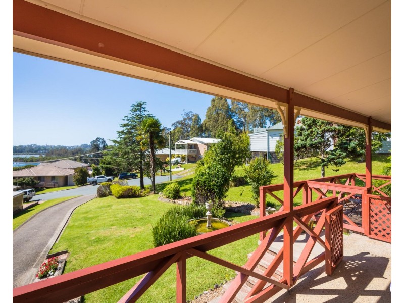 3 Inlet Place, North Narooma NSW 2546