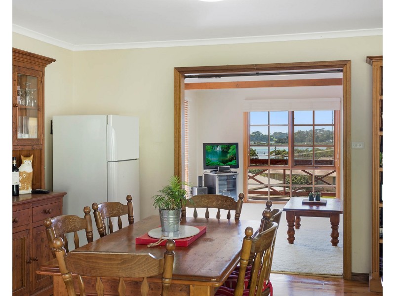 3 Inlet Place, North Narooma NSW 2546