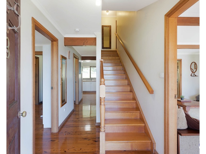 3 Inlet Place, North Narooma NSW 2546