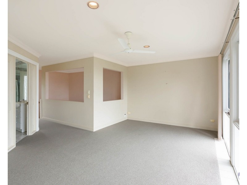 31 Warbler Crescent, North Narooma NSW 2546