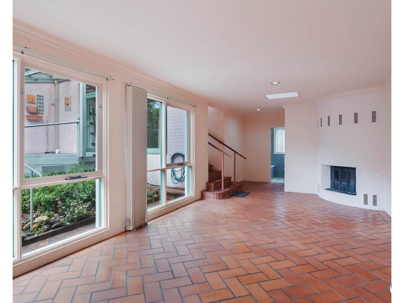 31 Warbler Crescent, North Narooma NSW 2546