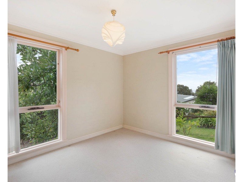 31 Warbler Crescent, North Narooma NSW 2546