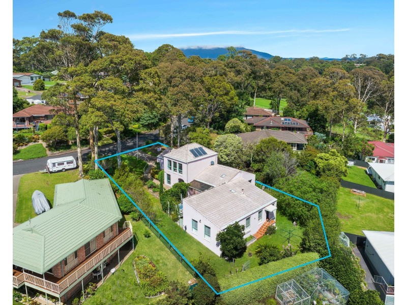 31 Warbler Crescent, North Narooma NSW 2546