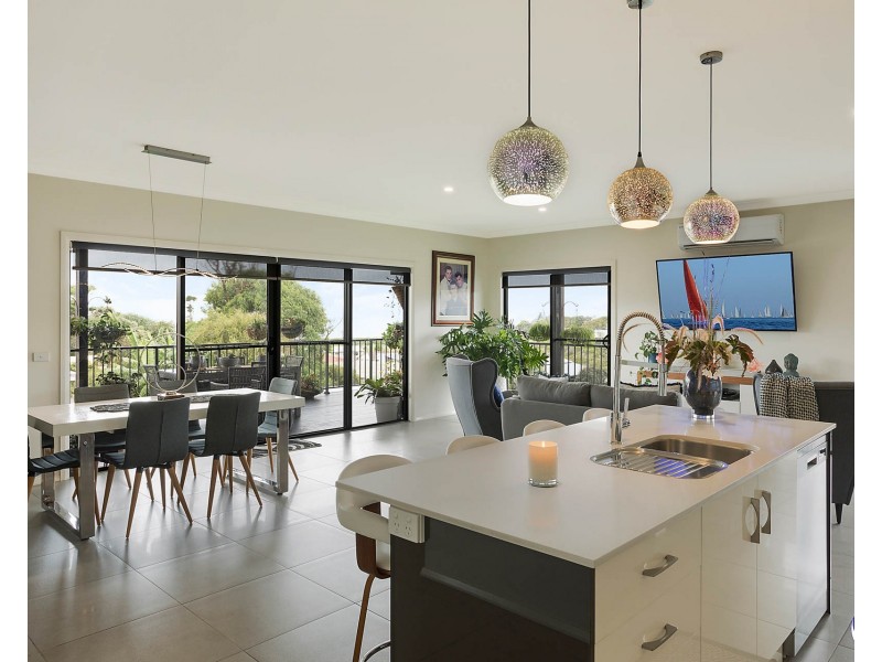 85 Noble Parade, Dalmeny NSW 2546