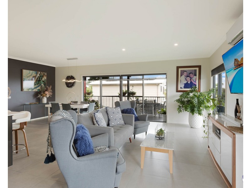 85 Noble Parade, Dalmeny NSW 2546