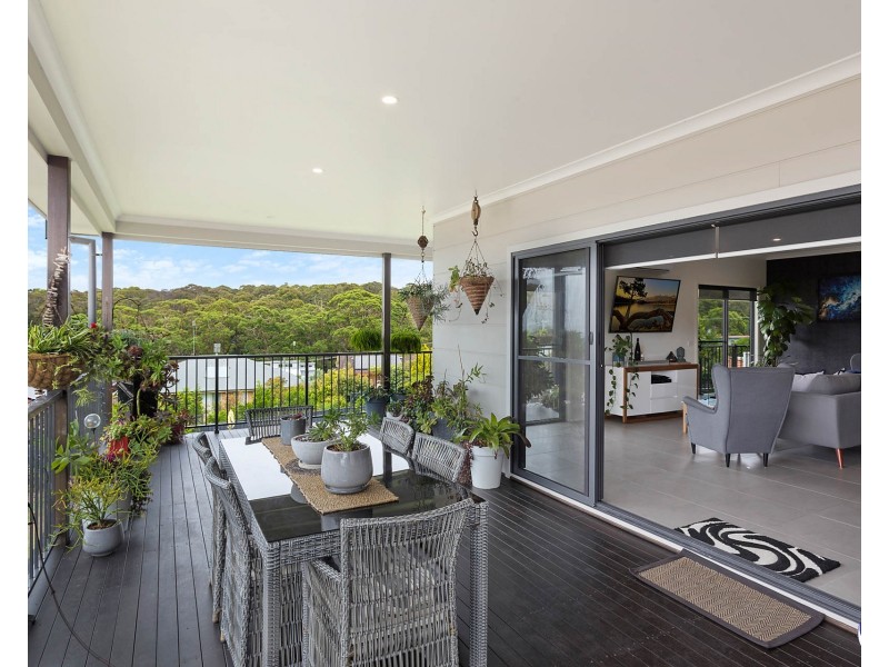 85 Noble Parade, Dalmeny NSW 2546