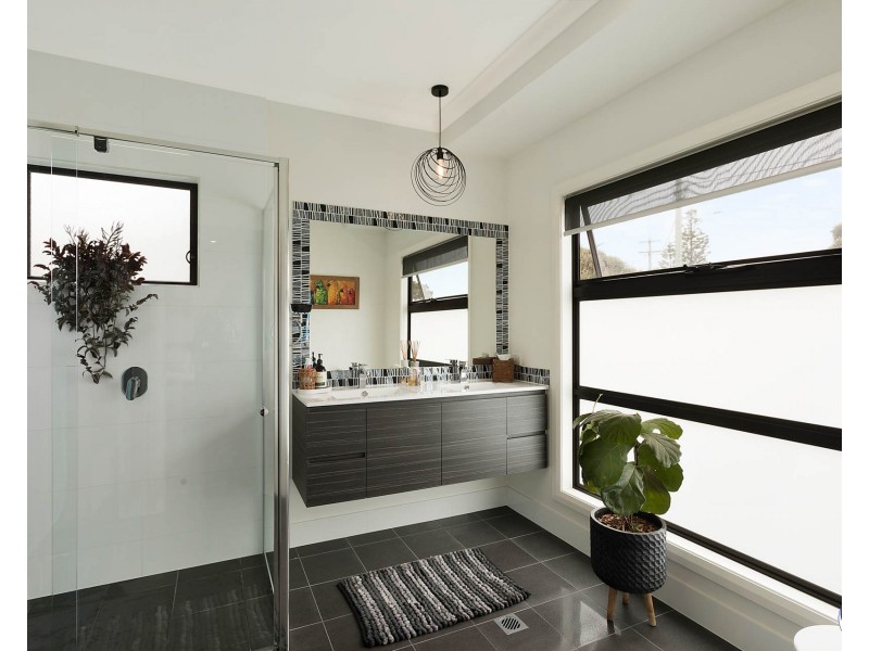 85 Noble Parade, Dalmeny NSW 2546