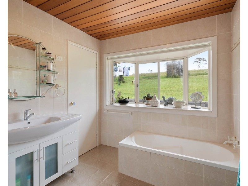 7440 Princes Highway, Narooma NSW 2546