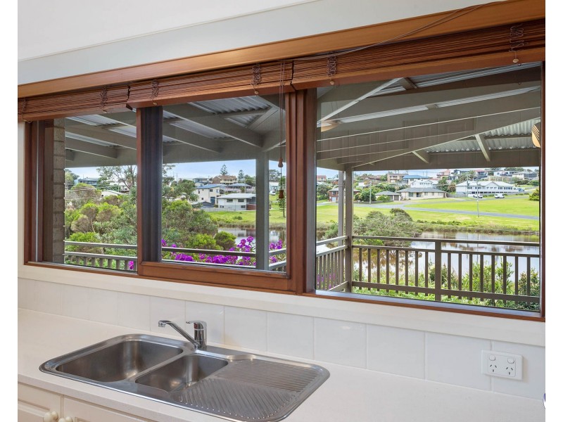 58 Eucalyptus Drive, Dalmeny NSW 2546