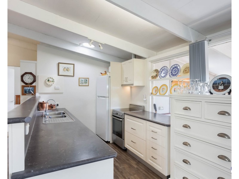 14 John Reilly Street, Dalmeny NSW 2546