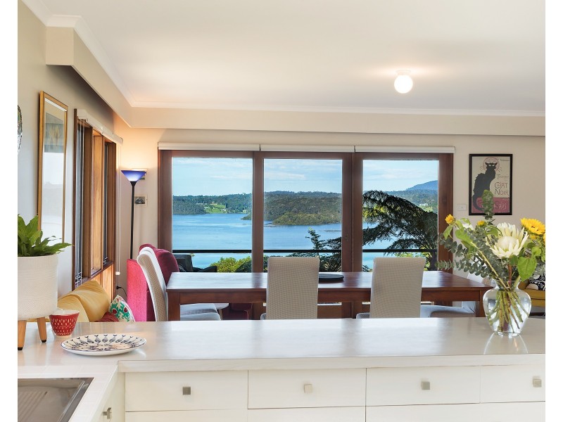 25 Hillcrest Avenue, North Narooma NSW 2546