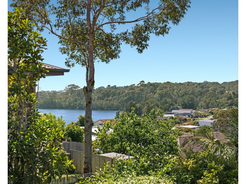 13 Attunga Street, Dalmeny NSW 2546