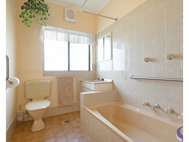 38 Hillside Crescent, Kianga NSW 2546