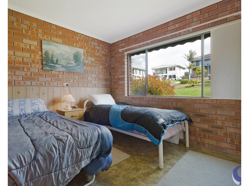 38 Hillside Crescent, Kianga NSW 2546